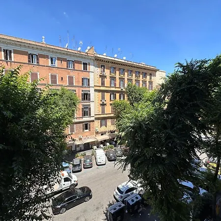 Colosseo Manzoni Termini 101